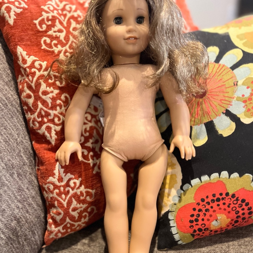 American girl doll, light brown hair, gray eyes no clothing